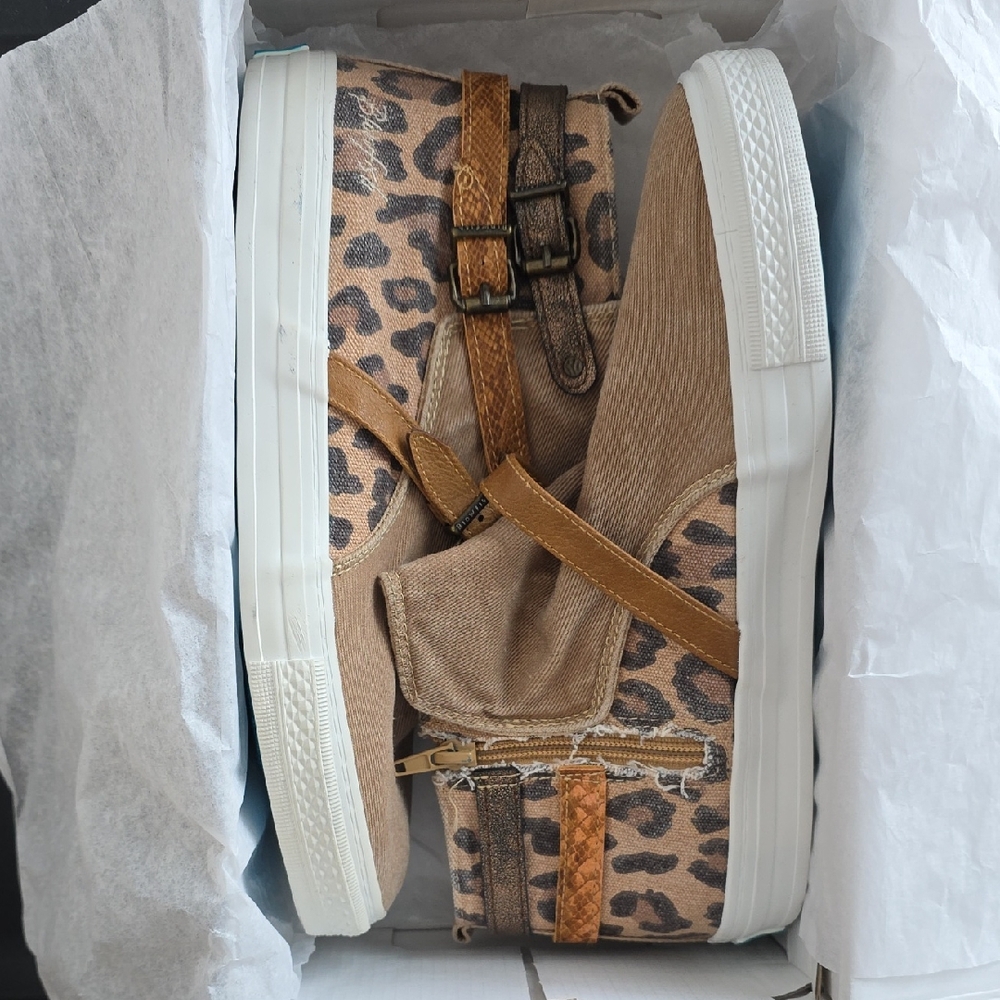 Malibu Kayleen Sneakers - Cream and Tan